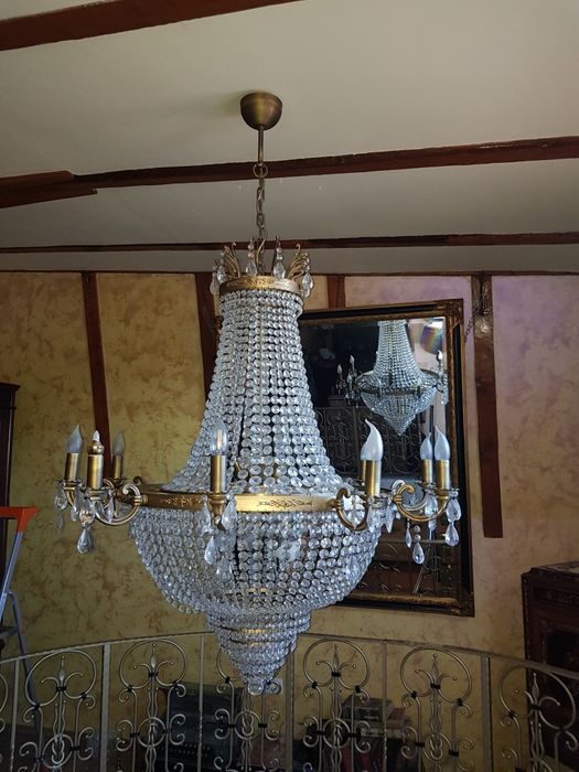Lustra 2 bucati  Lustre cu cristale si bronz