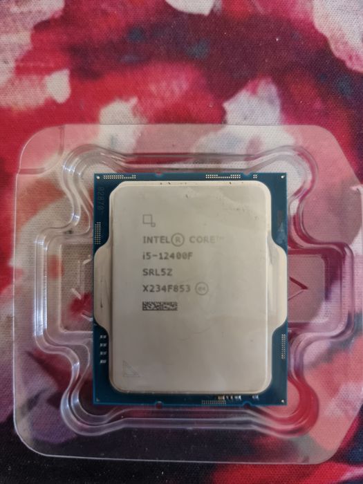 Продам процессор intel core i5 12400f