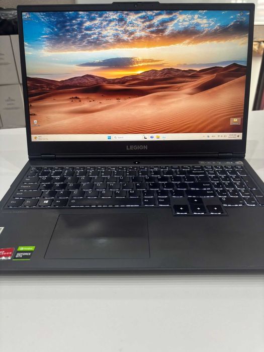 Laptop Lenovo Gaming 15.6'' Legion 5 15ARH05