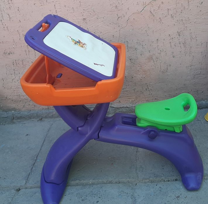 Crayola стульчик наезник