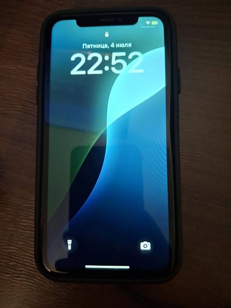 АЙФОН XR память 128 гб