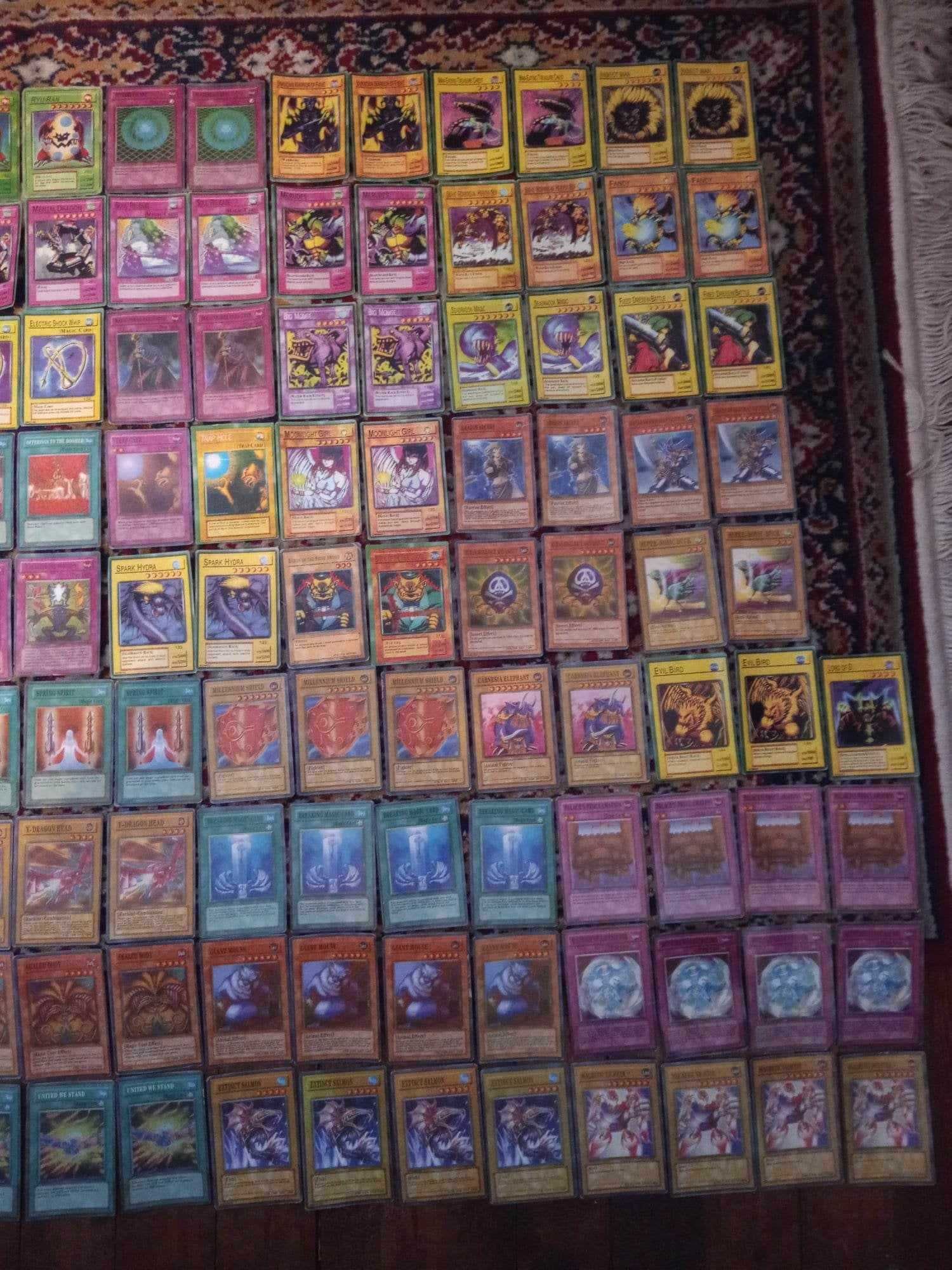 Стари карти Yu Gi Oh