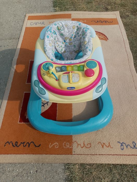 Vănd scaun de masă ptr bebeluș ,rotobil și barieră de protecție pat