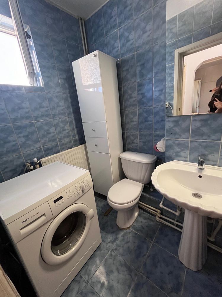 Inchiriez apartament 3 camere
