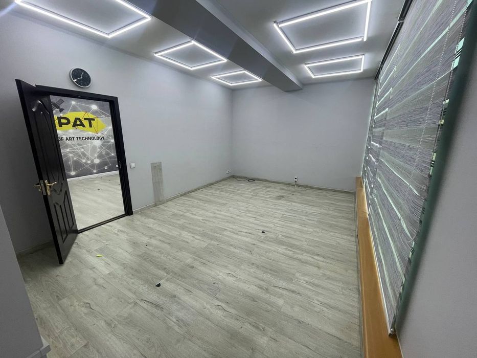 Аренда офиса в отдельно стоящем здании Метро Ойбек!!