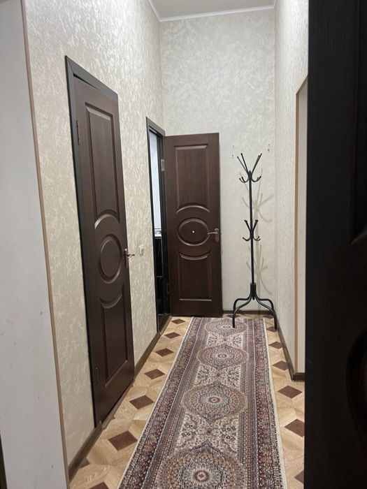 Сдам квартиру 4х комнатную на Шота Руставели