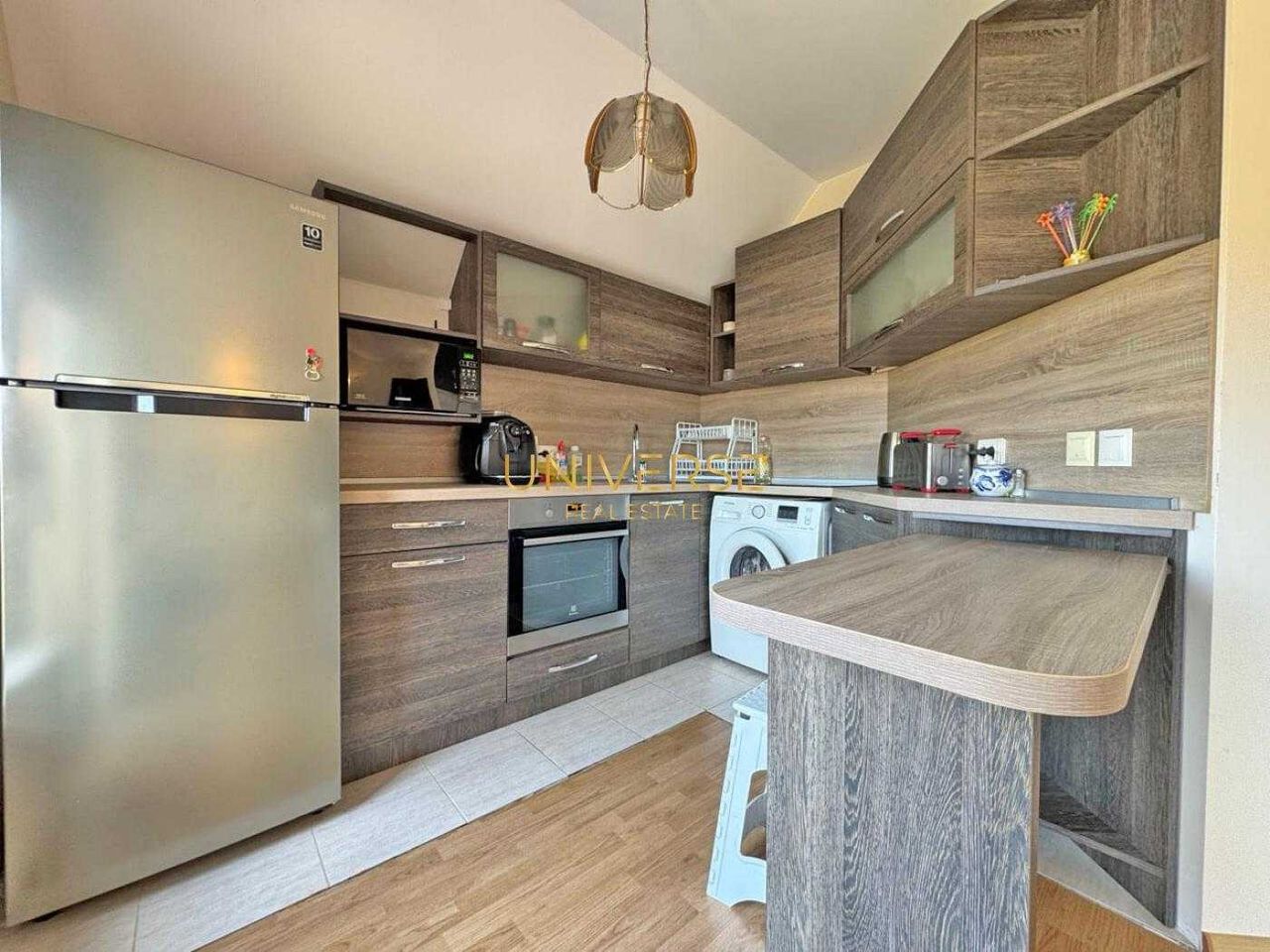 Продава се Двустаен апартамент в с. Равда, Област Бургас - 70 кв.м за 1179 €/кв.м - Снимка #4