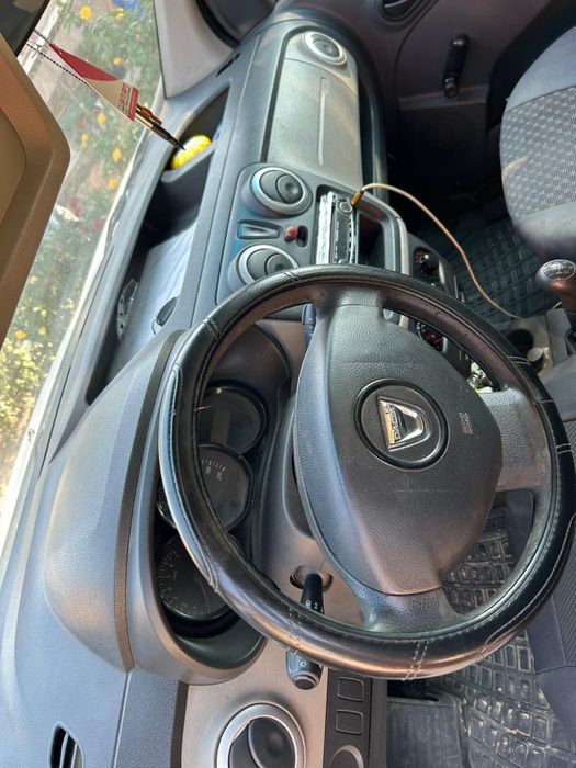 Vând Schimb Cu Dubă 3,5t