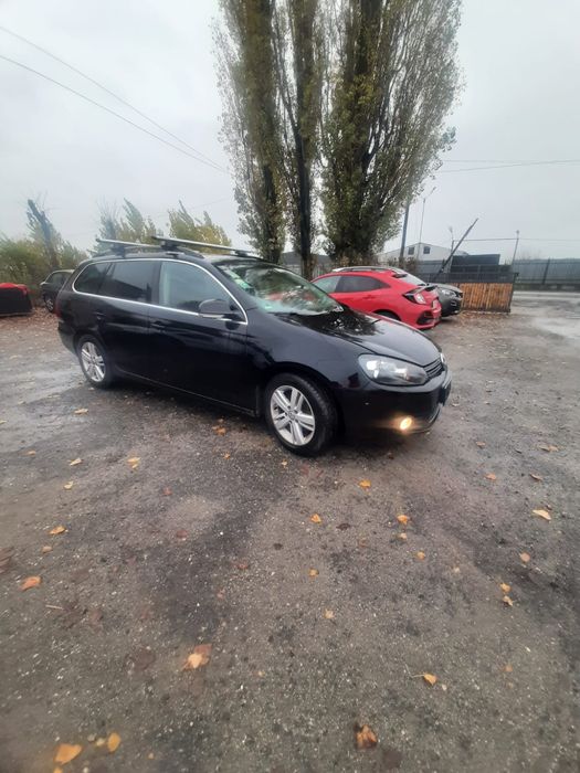 Golf 6 Automat  1.6 tdi  distribuție  nouă  anvelope  noi  vară  iarnă
