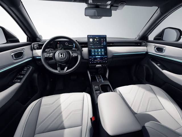 Продаю Honda e:NP1 (макс. комплектация BLOOMING EDITION) — как новая!