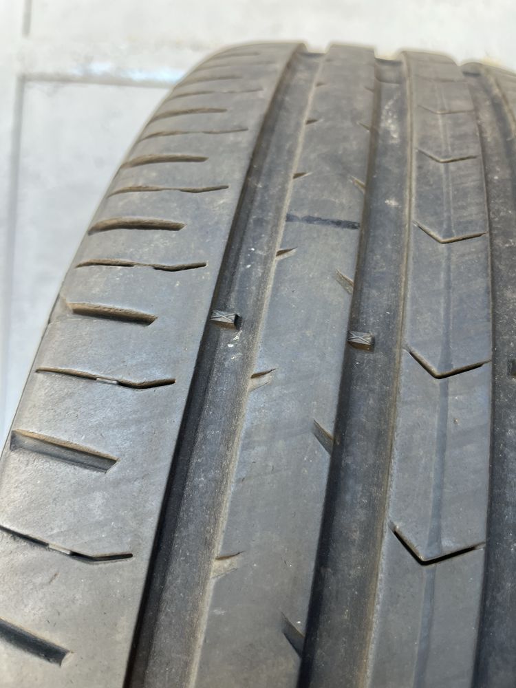 2 бр. летни гуми 195/65/15 Continental 5 mm DOT 0217