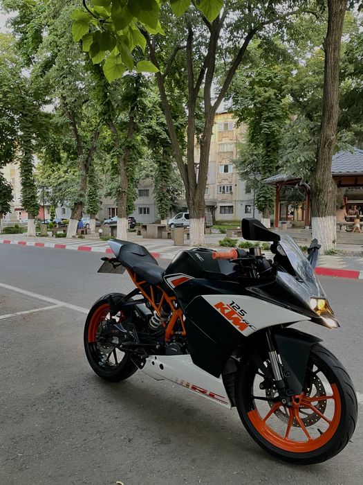 VÂND Ktm RC 125 2016