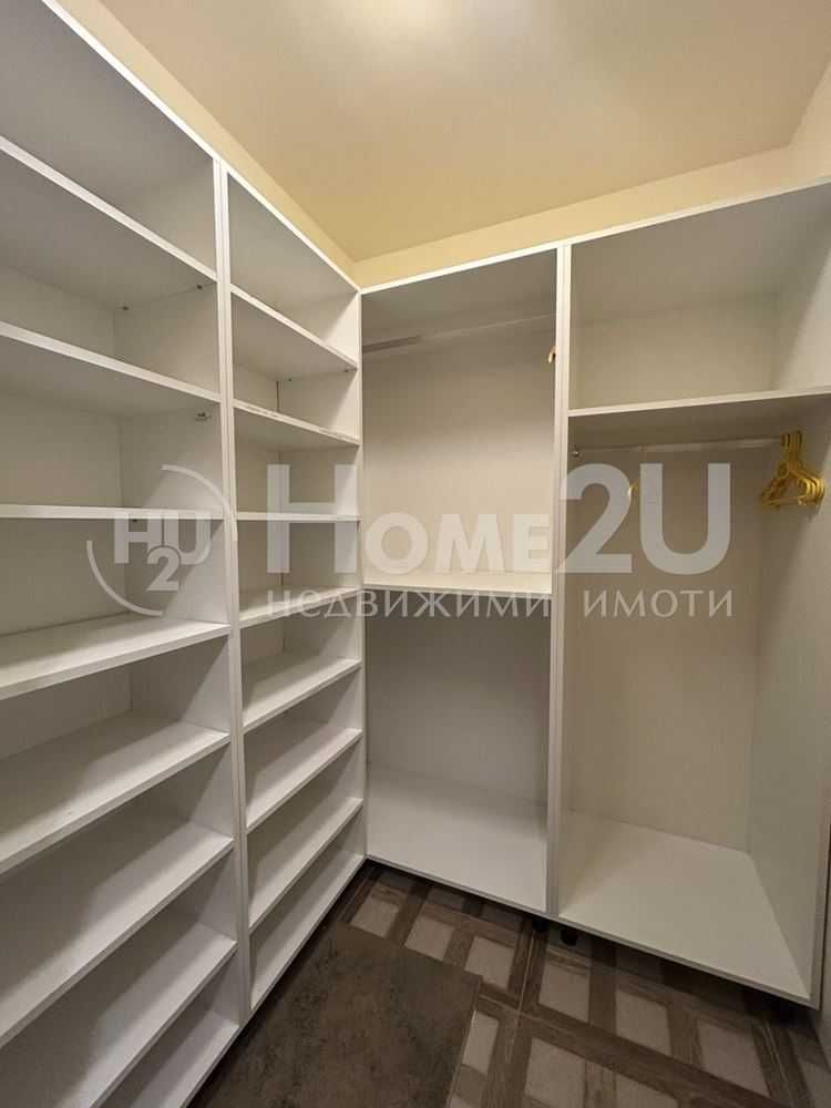 Продава се Тристаен апартамент в к.к. Св.Св. Константин и Елена - 195 кв.м за 2000 €/кв.м - Снимка #8