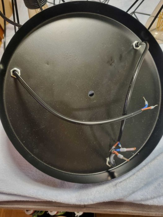 Lustră tip pendul metalic cu 3 corpuri