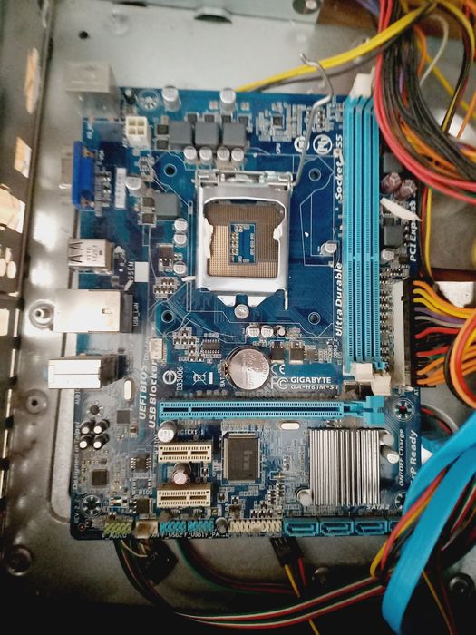 Материнская Плата gigabyte ga-h61m-s1