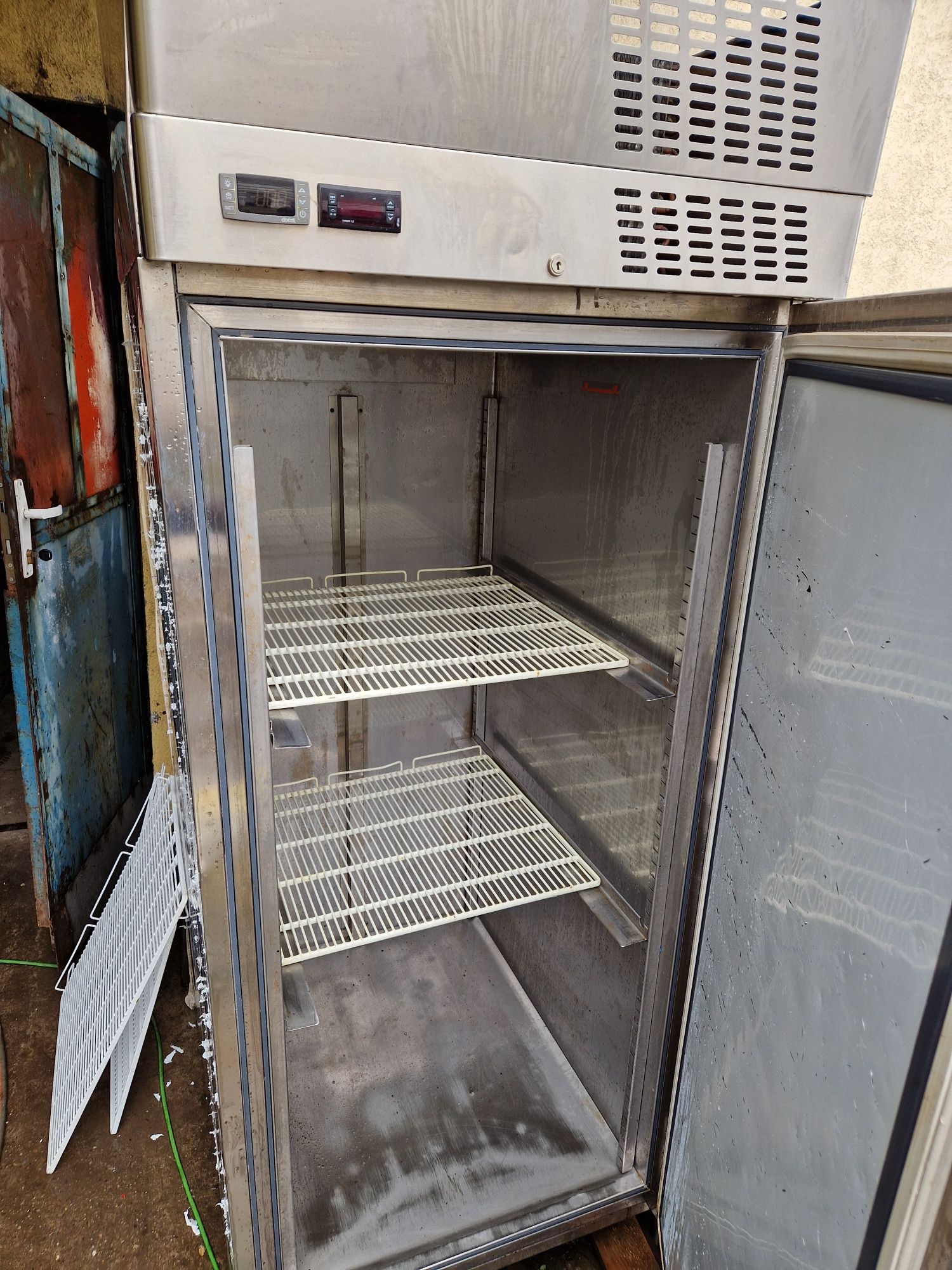 Congelator inox, Vitrina rece, dulap frigorific, frigider 600 litri