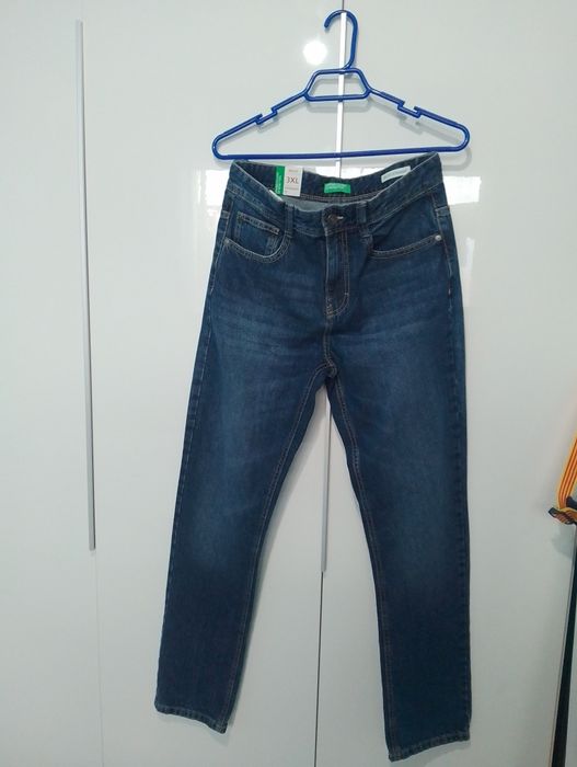 Нови дънки, марка Benetton