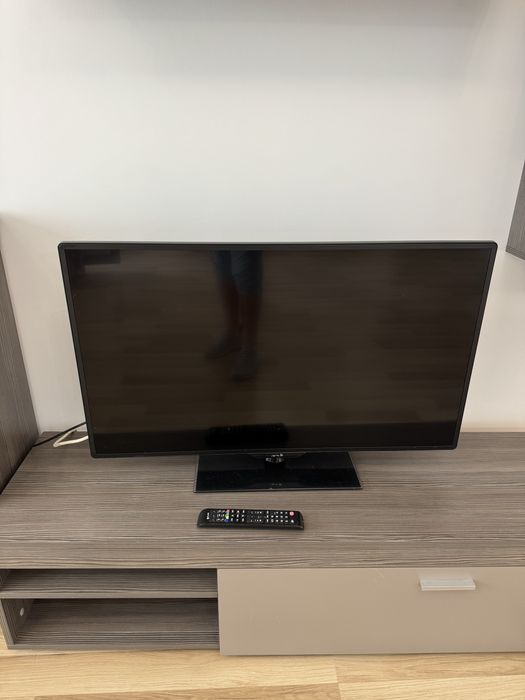 Телевизор Arielli 40" LED (модел LED4018HD)
