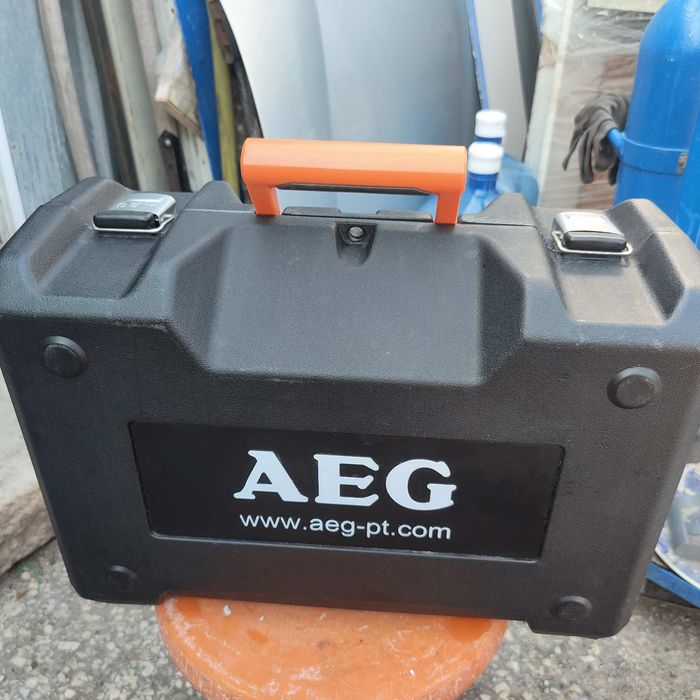 Ексцентрик шлайф AEG