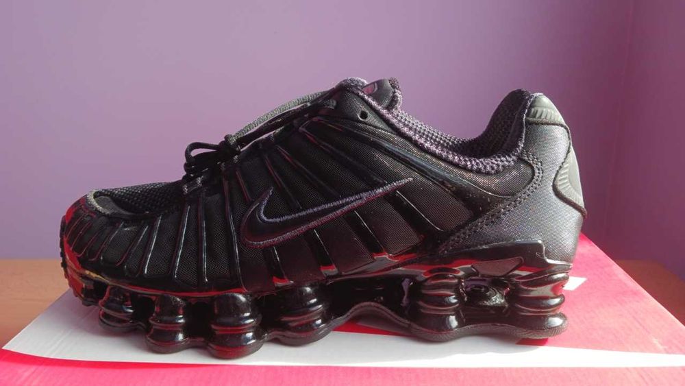 Nike Shox TL "Black Metallic Hematite"