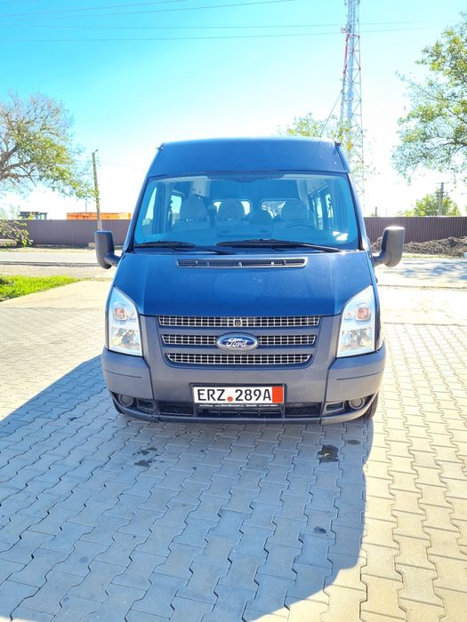Ford Transit 2.2 TDCI 2013 8+1 locuri Euro5