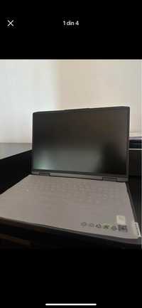 Laptop gamin Lenovo LOQ 16IRH8, 16 RAM,