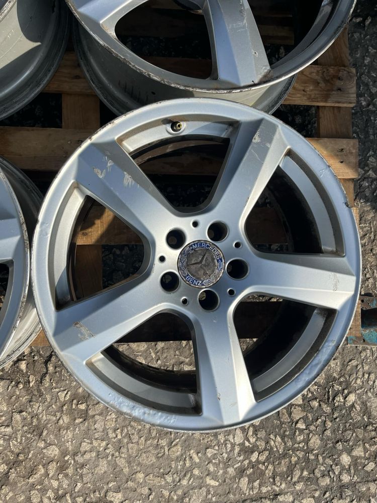 Джанти Mercedes W204 W207 W212 w218 18" ЕТ48 ЕТ34.5 J8.5 5x112 ном 134