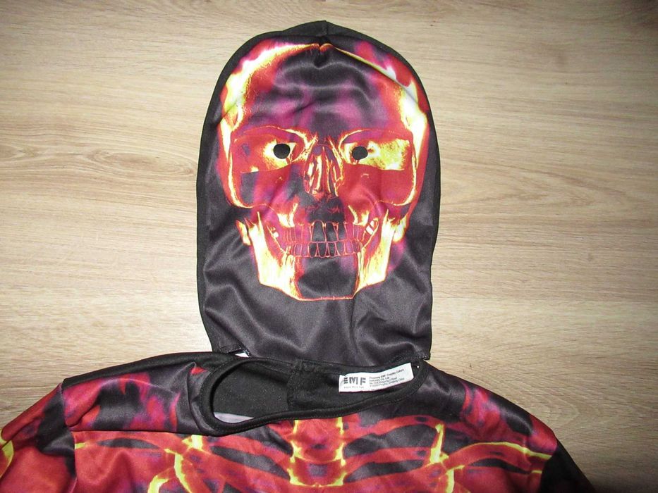 хелоуин--СТРАХОТЕН ГАЩЕРИЗОН с маска--158/164 номер