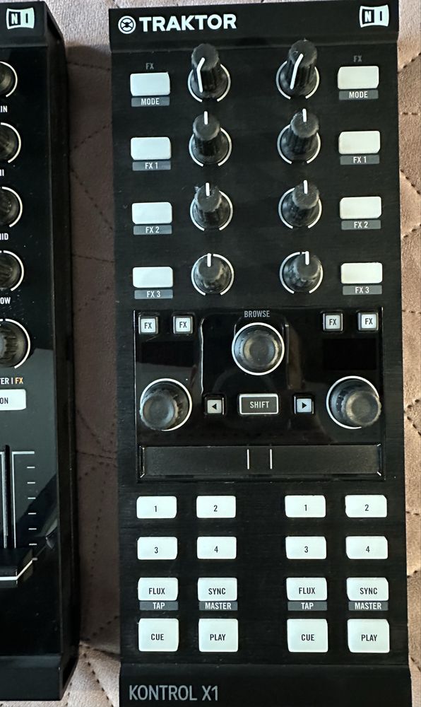 Traktor X1 MK2 & Traktor Z1