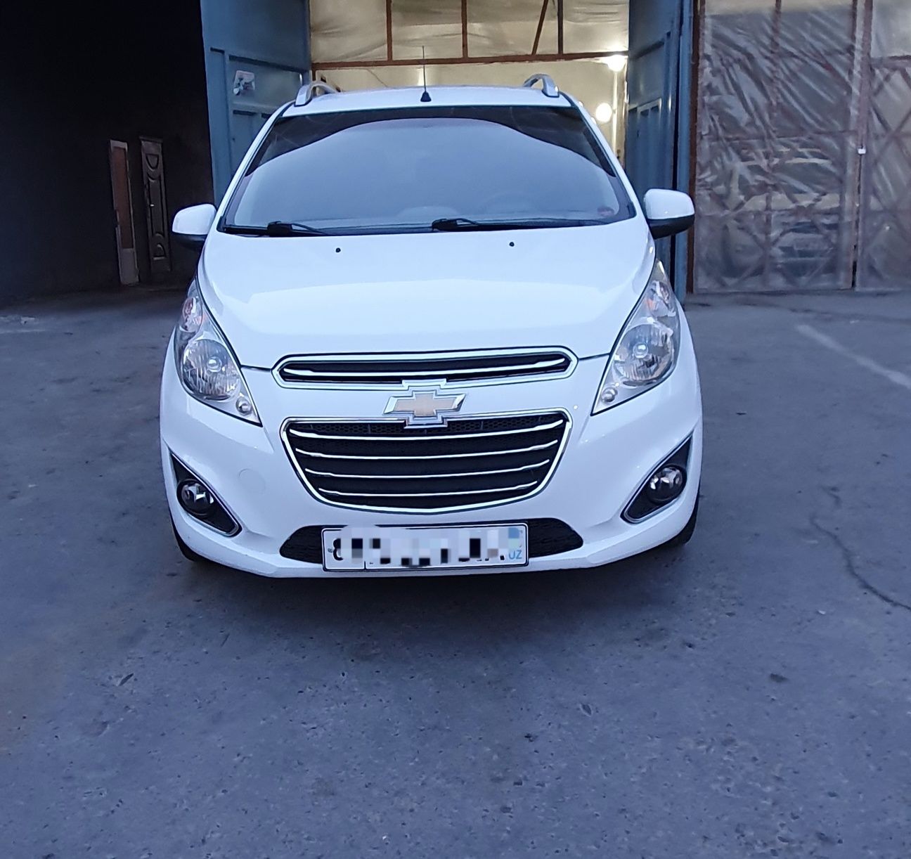 Spark chevrolet 4