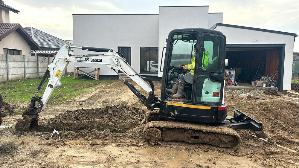 Execut lucrari miniexcavator si transport nisip/pamant Bucuresti/Ilfov