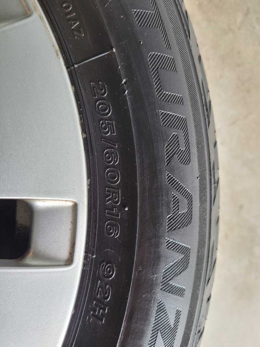 Janta Mercedes C Class W205 cu anvelopa 205/60R16