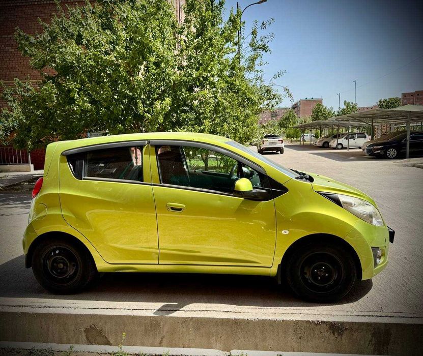 Продаетса СРОЧНО SPARK 6000 y.e.