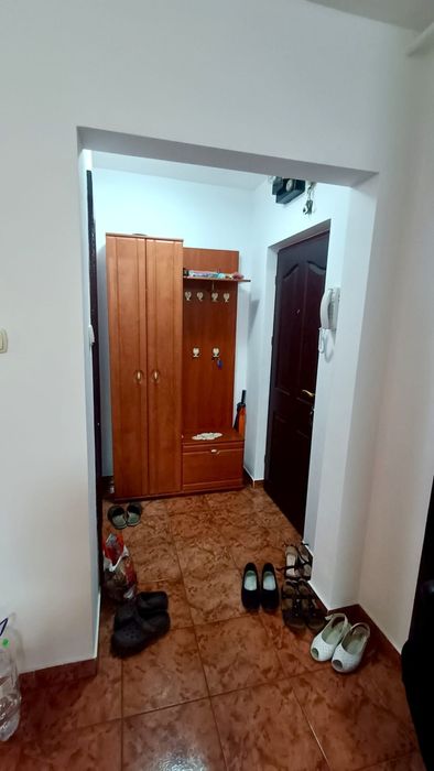 Propietar vand apartament 3 camere