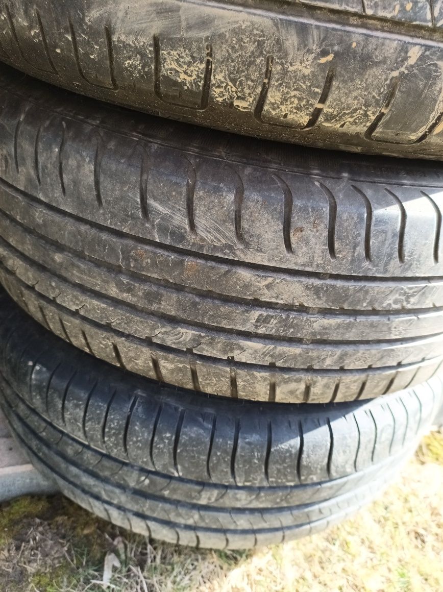 Set cauciucuri Michelin cu jenti aluminiu 205/60/R16