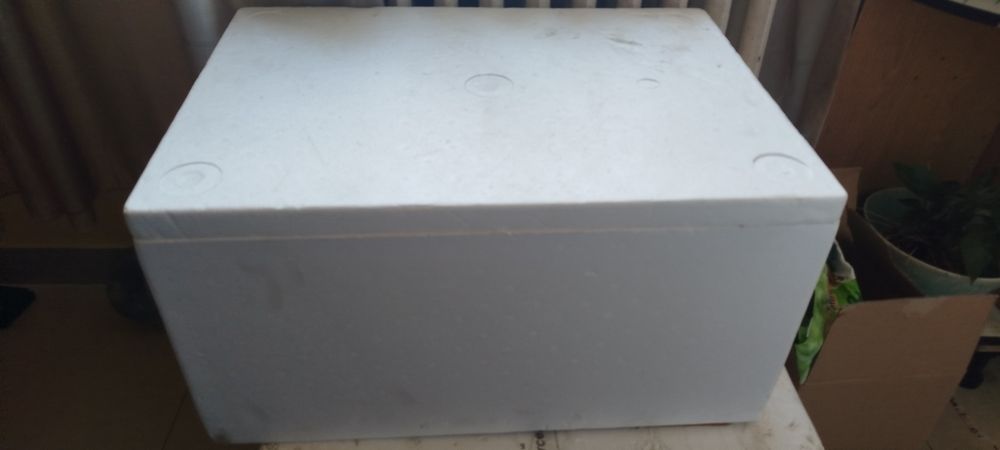 Cutii termoizolatoare