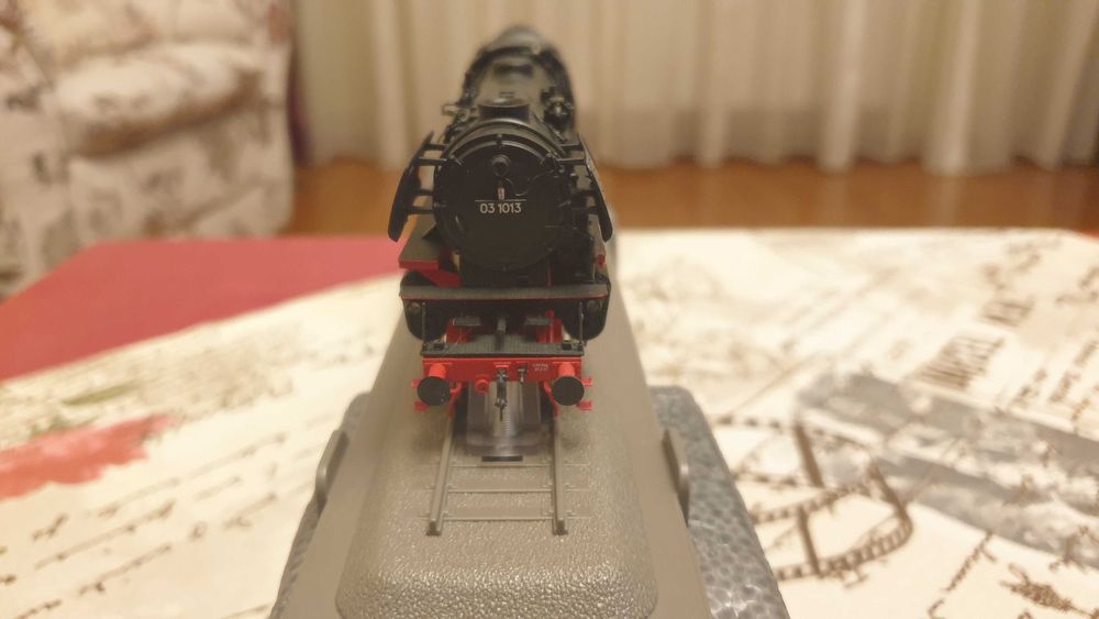Vând locomotiva Roco HO 72217