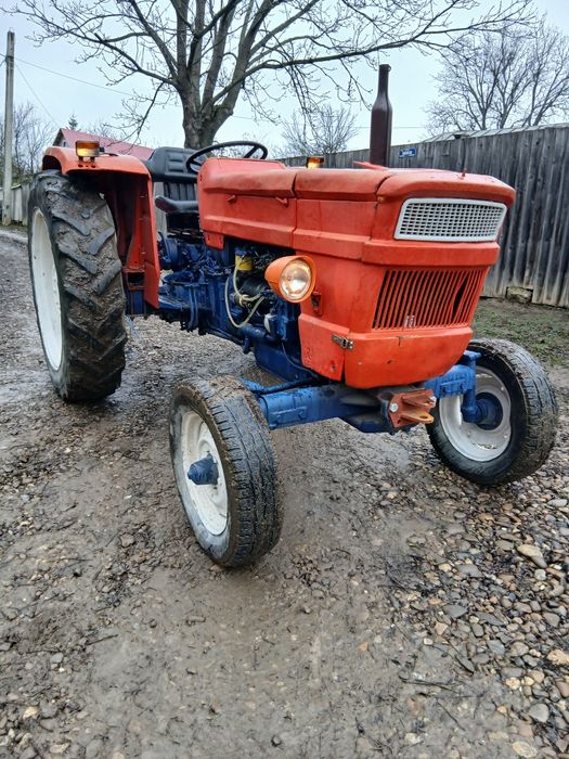 Tractor Fiat 640 pret 4450 euro