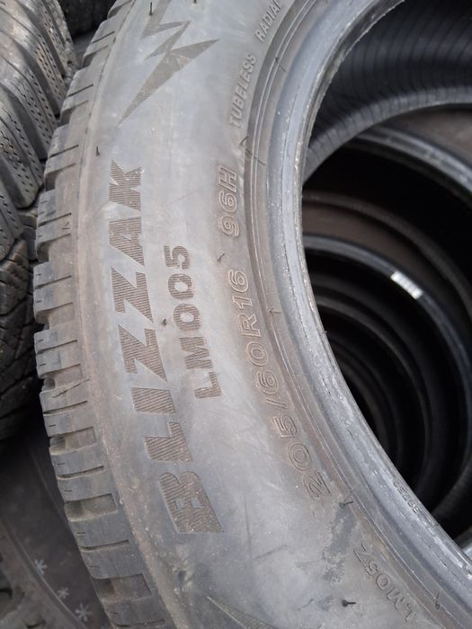 205 60 16 Bridgestone 2бр зимни дот 2024г