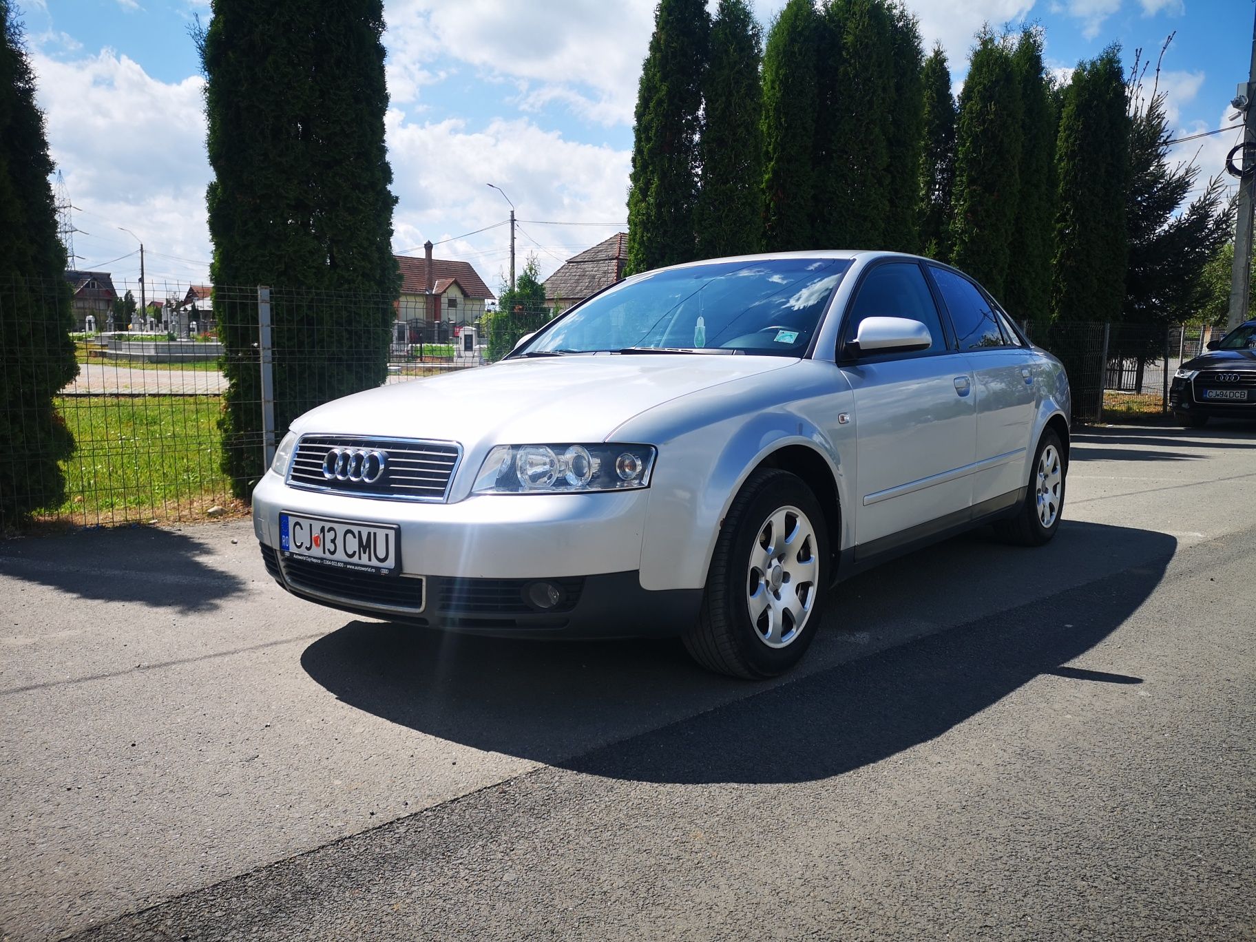 Audi A4/ 1.6 benzina