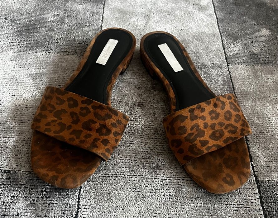 Papuci piele intoarsa H&M 35