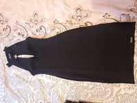 Черна рокля Ароганс