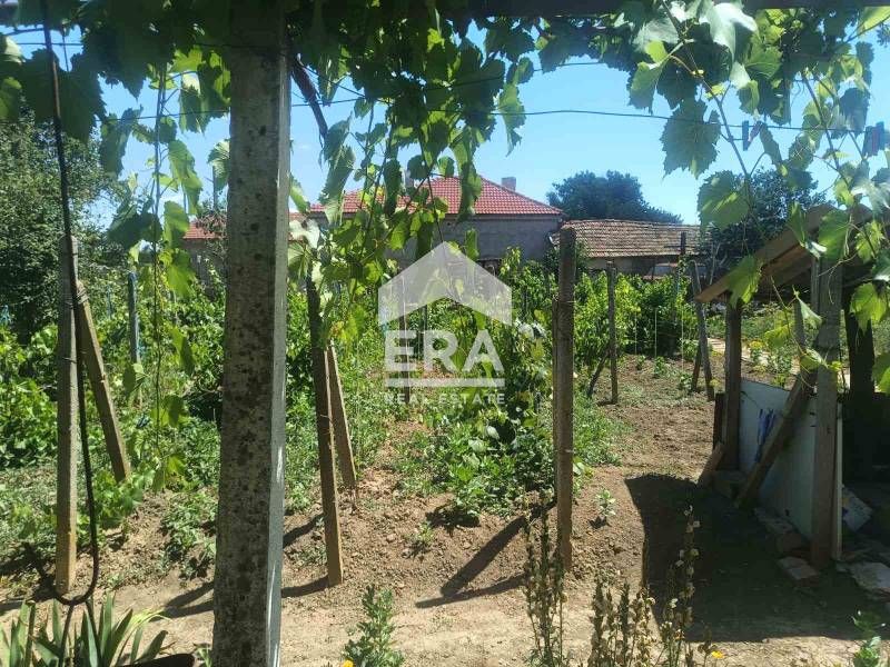 Продава се Къща в с. Изворник, Област Варна - 80 кв.м за 325 €/кв.м - Снимка #3