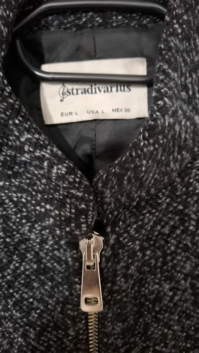 Jachetă Stradivarius mărimea L