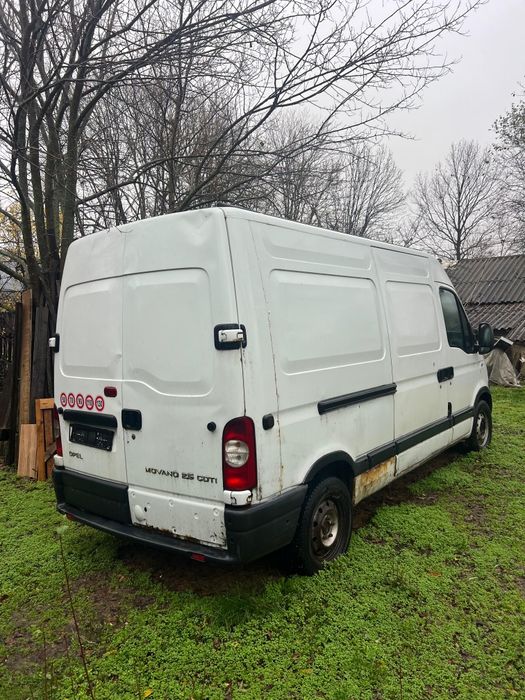 Opel Movano 2.5 vand sau dezmembrez