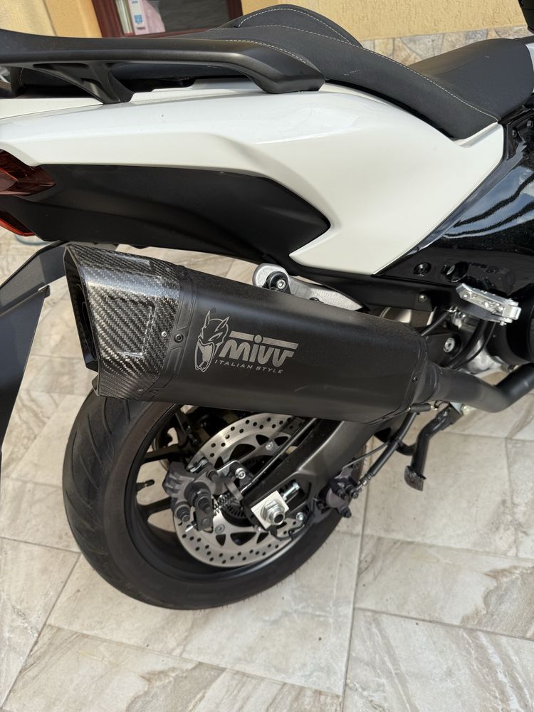 Tobă sport MIVV GP Black Carbon – Yamaha T-MAX
