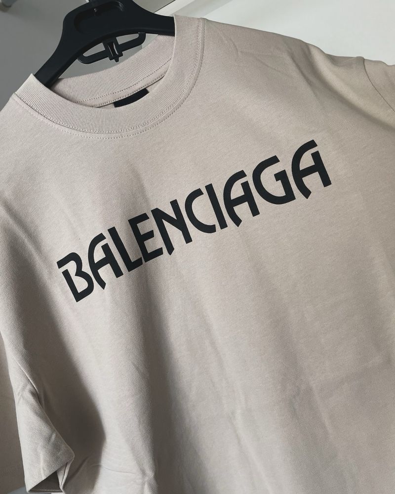Мъжка тениска B*a*l*e*n*c*i*a*g*a