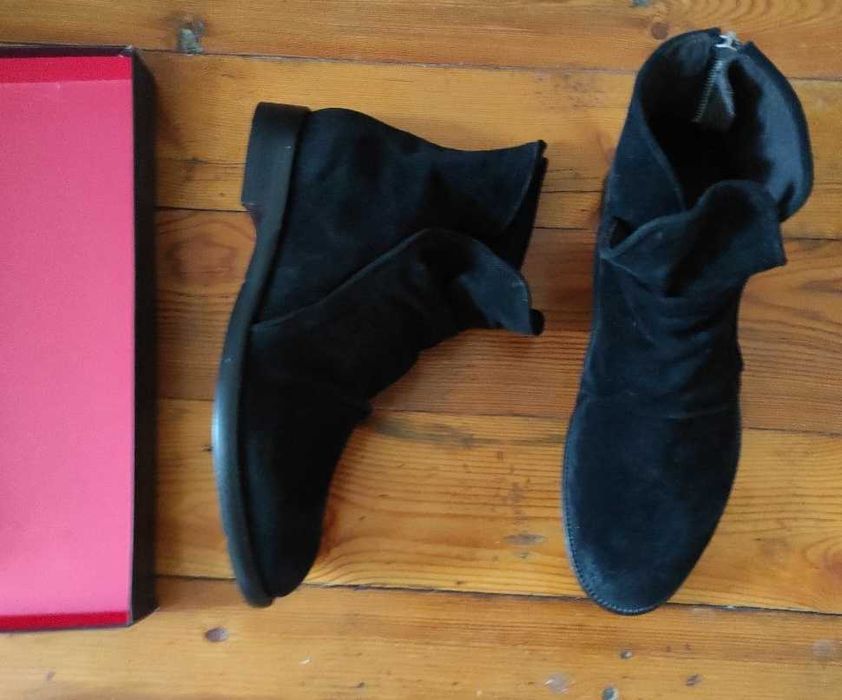 Ботинки мужские. Ручная работа.  Италия. Натуральная замша. 43 размер.