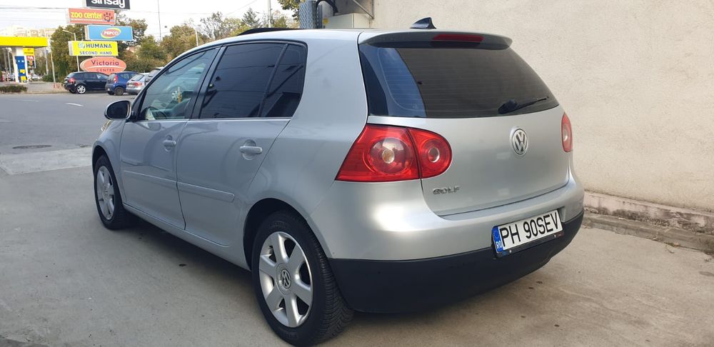 Vw Golf 5 ' 1.6mpi Navigație ' Fara Rugina sau Probleme ' Proprietar