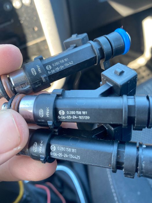 Injectoare Opel Corsa C 1.0  benzină NOI